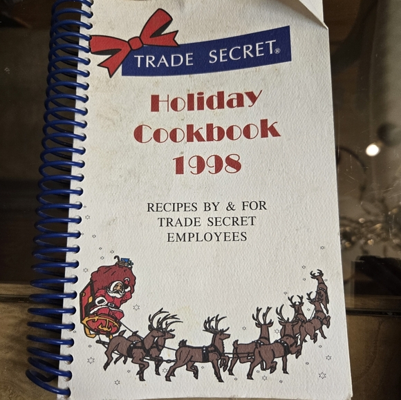 Bundle Of Local And Published Cookbooks - Picture 10 of 10